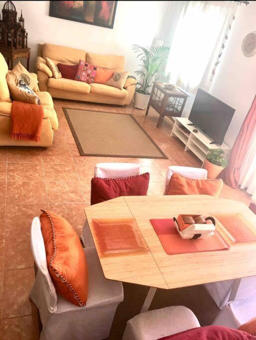 Duplex 3 Dormitorios Con Parking Privado كوستا تاغيسي المظهر الخارجي الصورة